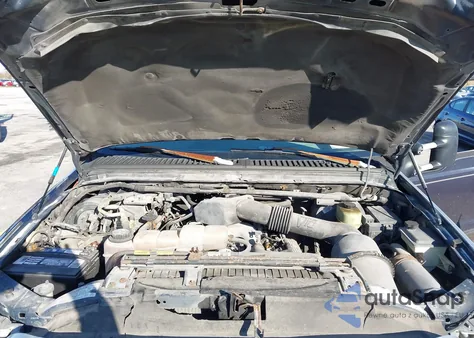 2000 Ford Excursion Xlt z USA, uszkodzony, nr VIN 1FMNU41S6YEA00869